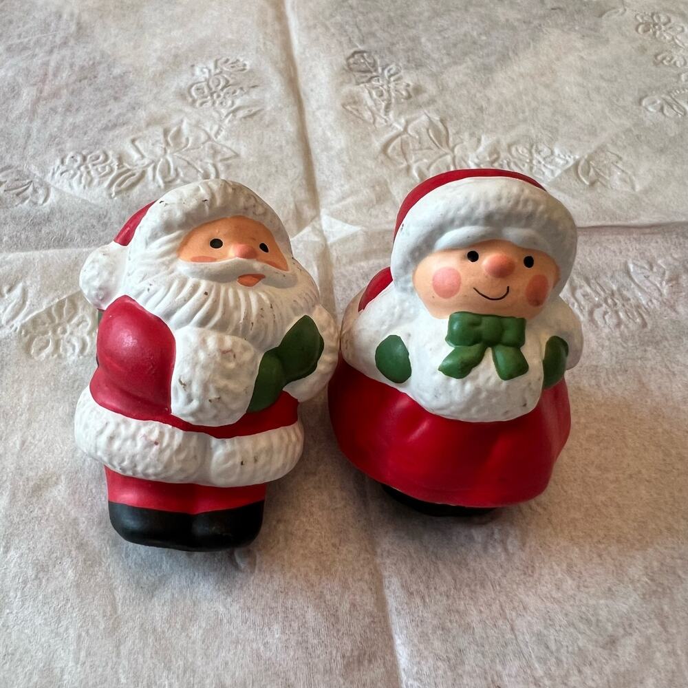 Crowning Touch Candle Compliments candle huggers Mr. & Mrs. Claus Vintage Korea